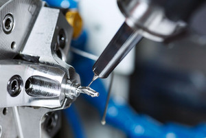 The BEGO CAD/CAM production center in Bremen uses state-of-the-art machines to manufacture and supply you with a wide range of individual implant prosthetics.